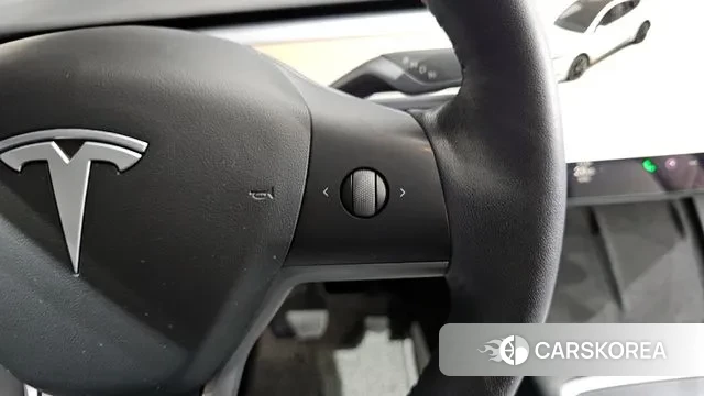 Tesla Model Y id 3646103 из Кореи 10