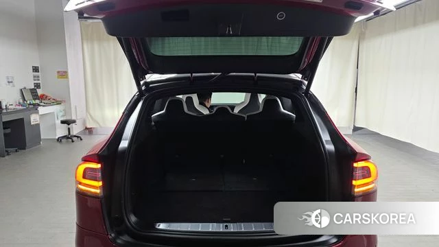 Tesla Model X id 4684241 из Кореи 10
