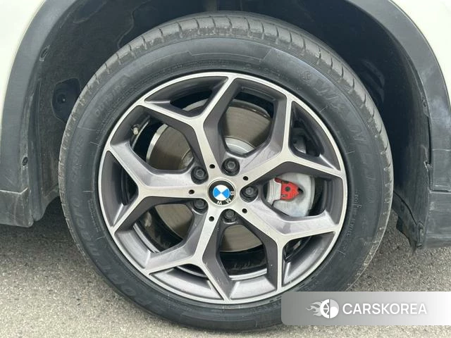 BMW X1 id 4213815 из Китая 10