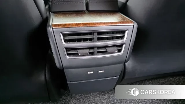 Tesla Model S id 3198386 из Кореи 10