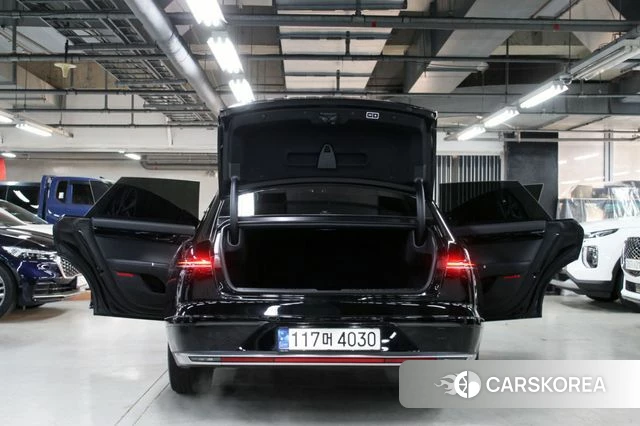 Hyundai Grandeur (GN7) id 3953489 из Кореи 10