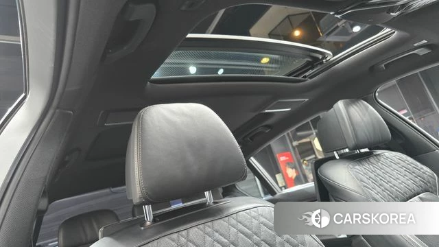 BMW 7 Series (G11) id 3917578 из Кореи 10