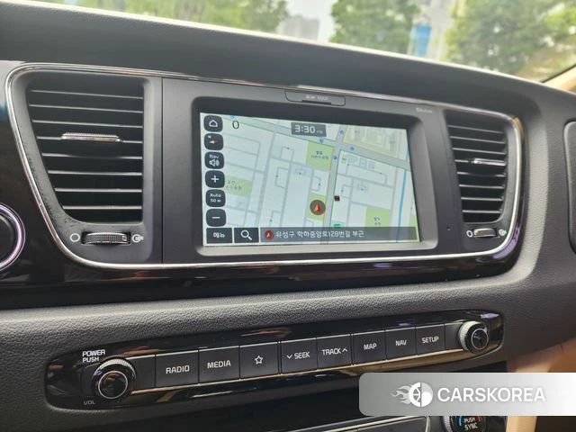 Kia The New Carnival id 4424514 из Кореи 10