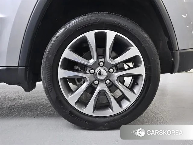 Jeep Grand Cherokee id 3161954 из Кореи 10