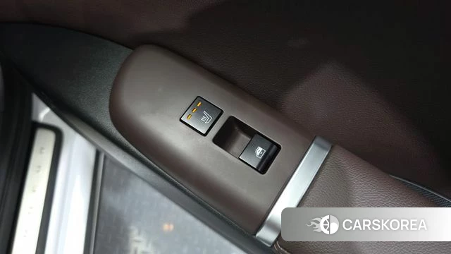 Hyundai Grandeur (GN7) id 4388136 из Кореи 10