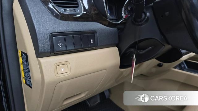 Kia The New Carnival id 4770537 из Кореи 10