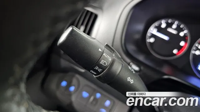 Hyundai The New Grand Starex id 2755375 из Кореи 10