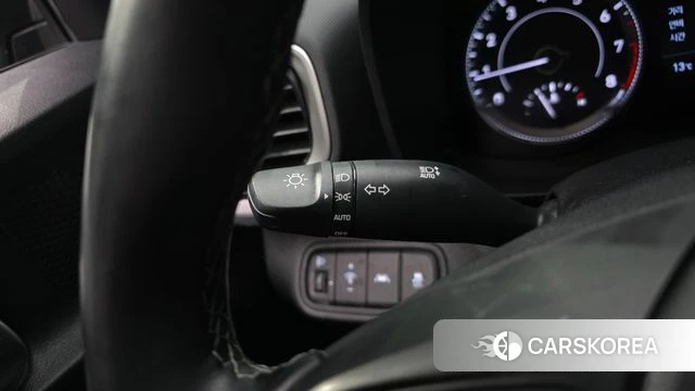 Hyundai Venue id 3879140 из Кореи 10