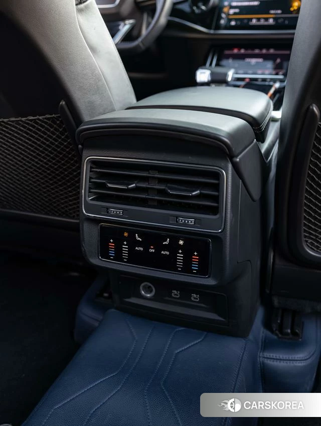Audi RS Q8 id 4271122 из Китая 10