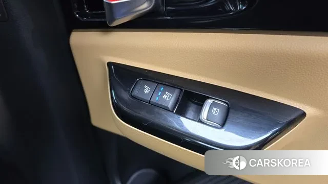 Kia Carnival 4th generation id 2900633 из Кореи 10