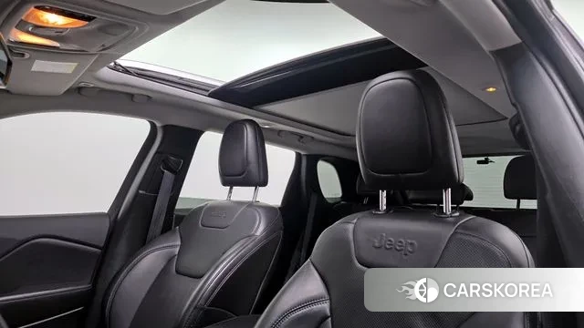 Jeep Cherokee (KL) id 3547607 из Кореи 10