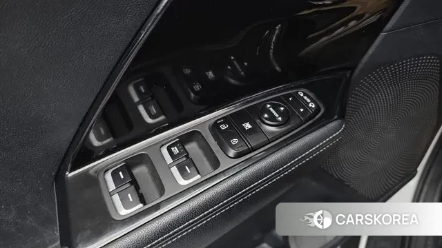 Kia Niro id 3773340 из Кореи 10