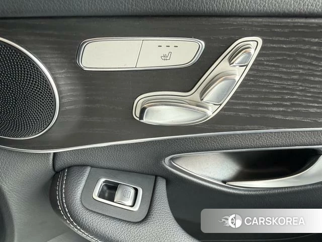 Mercedes-Benz Class C id 4290236 из Китая 10