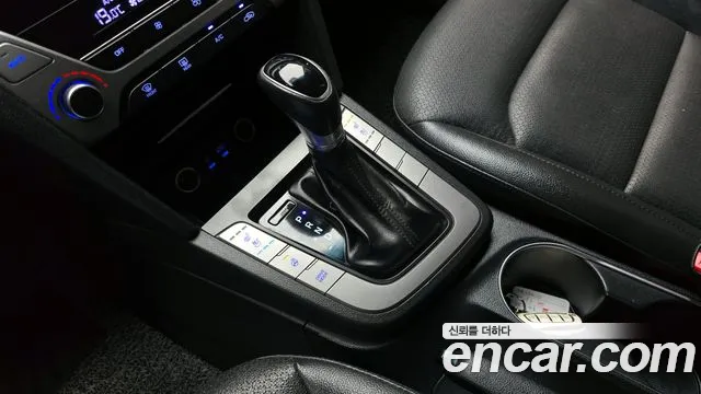 Hyundai Avante AD id 2764569 из Кореи 10