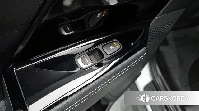 Kia Niro EV id 3468472 из Кореи 10