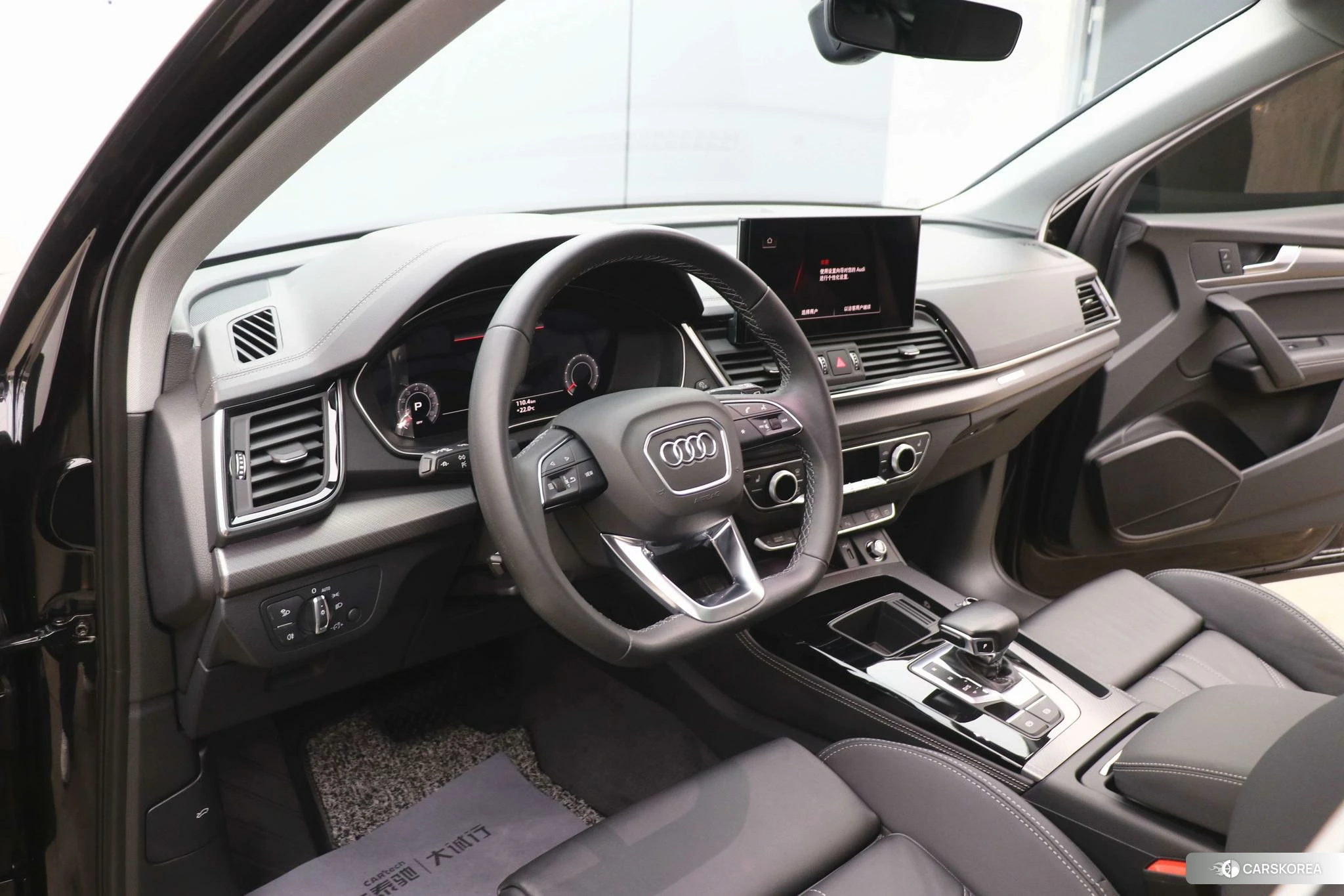 Audi Q5L id 4419317 из Китая 10