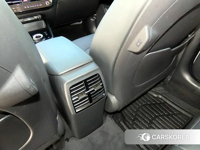 Kia Di Ol Nu Niro id 4941826 из Кореи 10