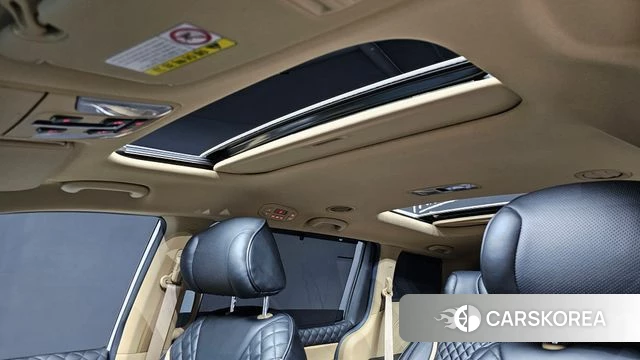 Kia The New Carnival id 4477123 из Кореи 10
