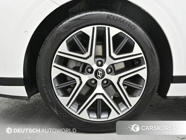 Hyundai Grandeur (GN7) id 4480252 из Кореи 10