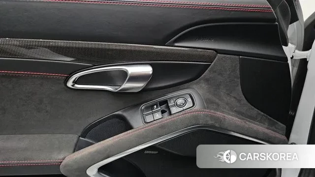 Porsche 718 Boxster id 3270385 из Кореи 10