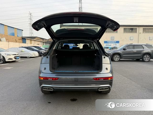 Audi Q5L id 4307771 из Китая 10