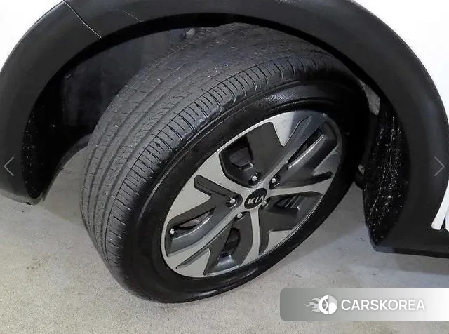 Kia Niro EV id 3574061 из Кореи 10