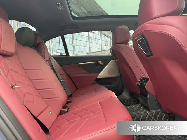 BMW i5 id 4358911 из Китая 10