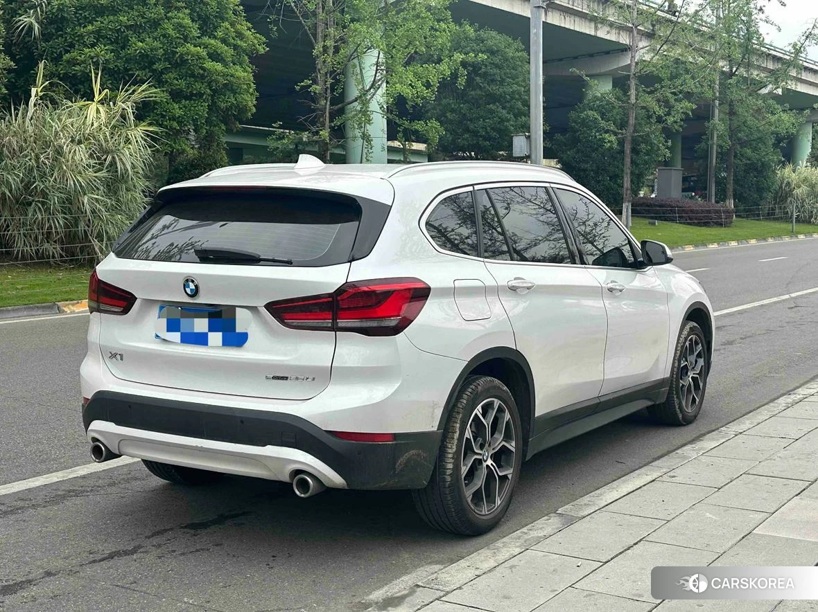 BMW X1 id 4455125 из Китая 10