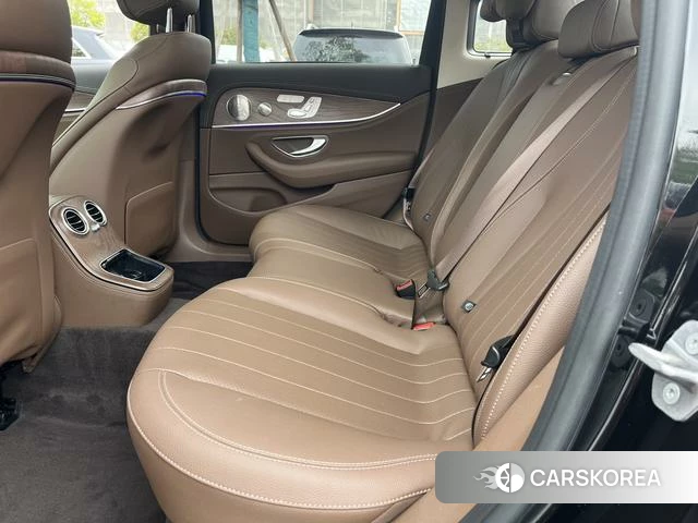 Mercedes-Benz E-class id 4301064 из Китая 10