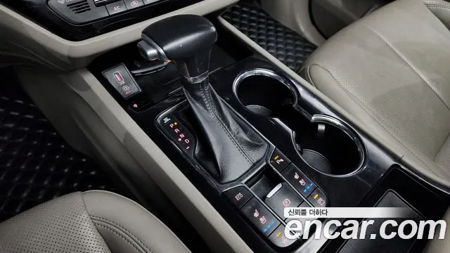 Kia The New Carnival id 2765266 из Кореи 10