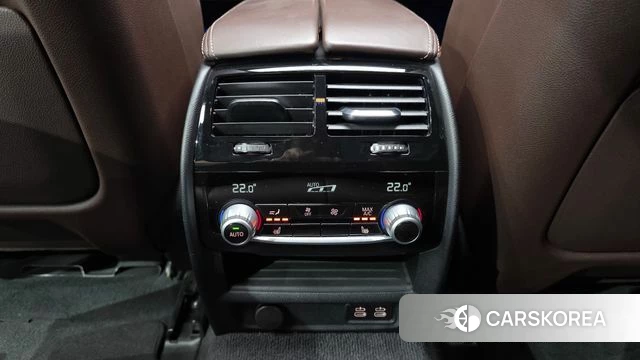 BMW 5 Series (G30) id 4906061 из Кореи 10