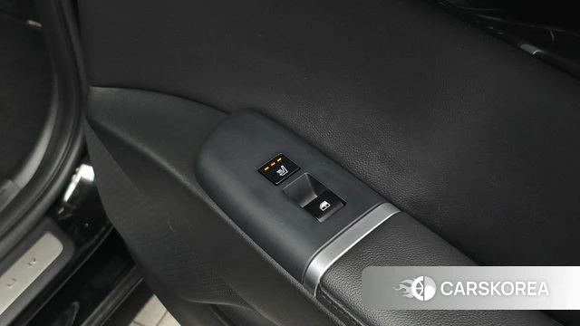 Hyundai Grandeur (GN7) id 4720399 из Кореи 10