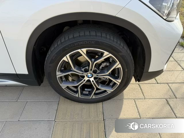 BMW X1 id 4254116 из Китая 10