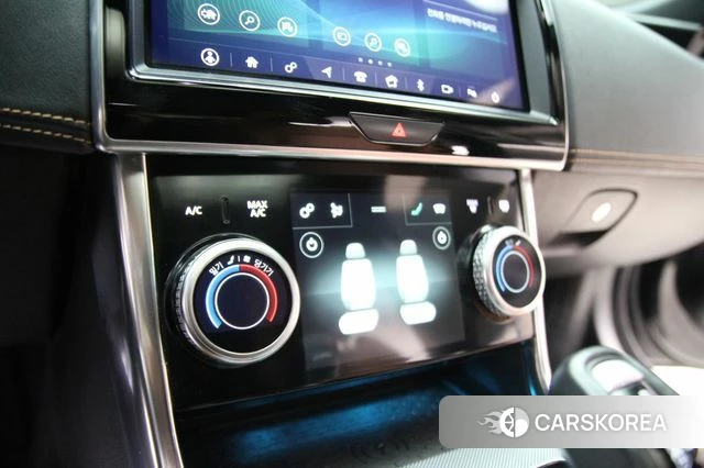 Jaguar XE id 3828109 из Кореи 10