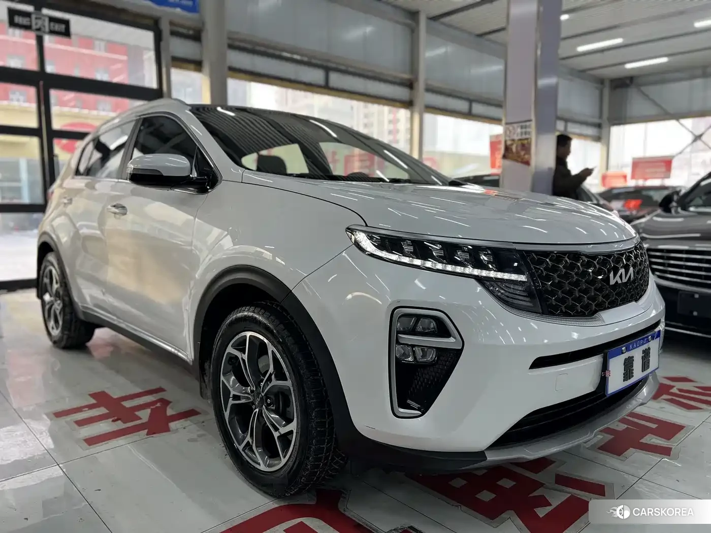 Kia KX5 id 4545998 из Китая 10