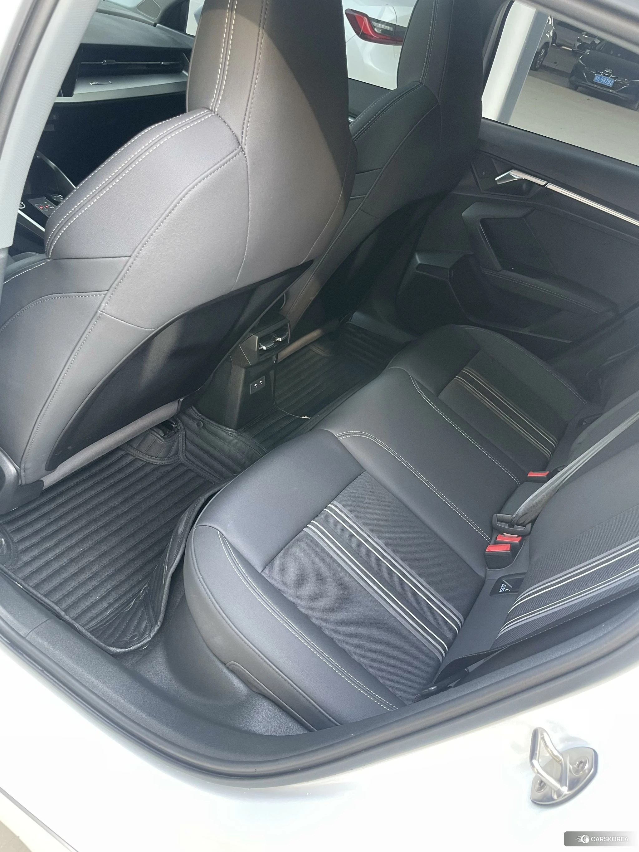 Audi A3 id 4499033 из Китая 10