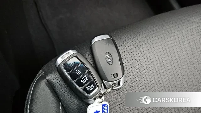 Hyundai Kona id 3608451 из Кореи 10