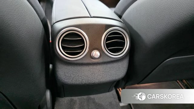 Mercedes-Benz C-Class W205 id 4708472 из Кореи 10