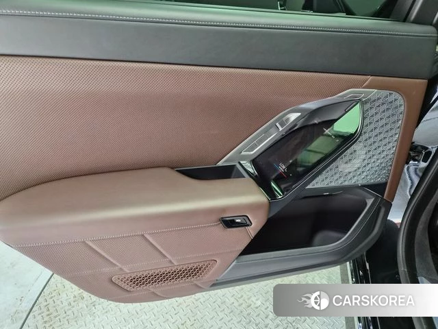 BMW i7 (G70) id 4701554 из Кореи 10
