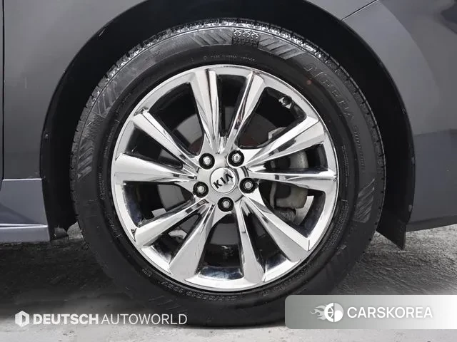 Kia The New Carnival id 2977177 из Кореи 10