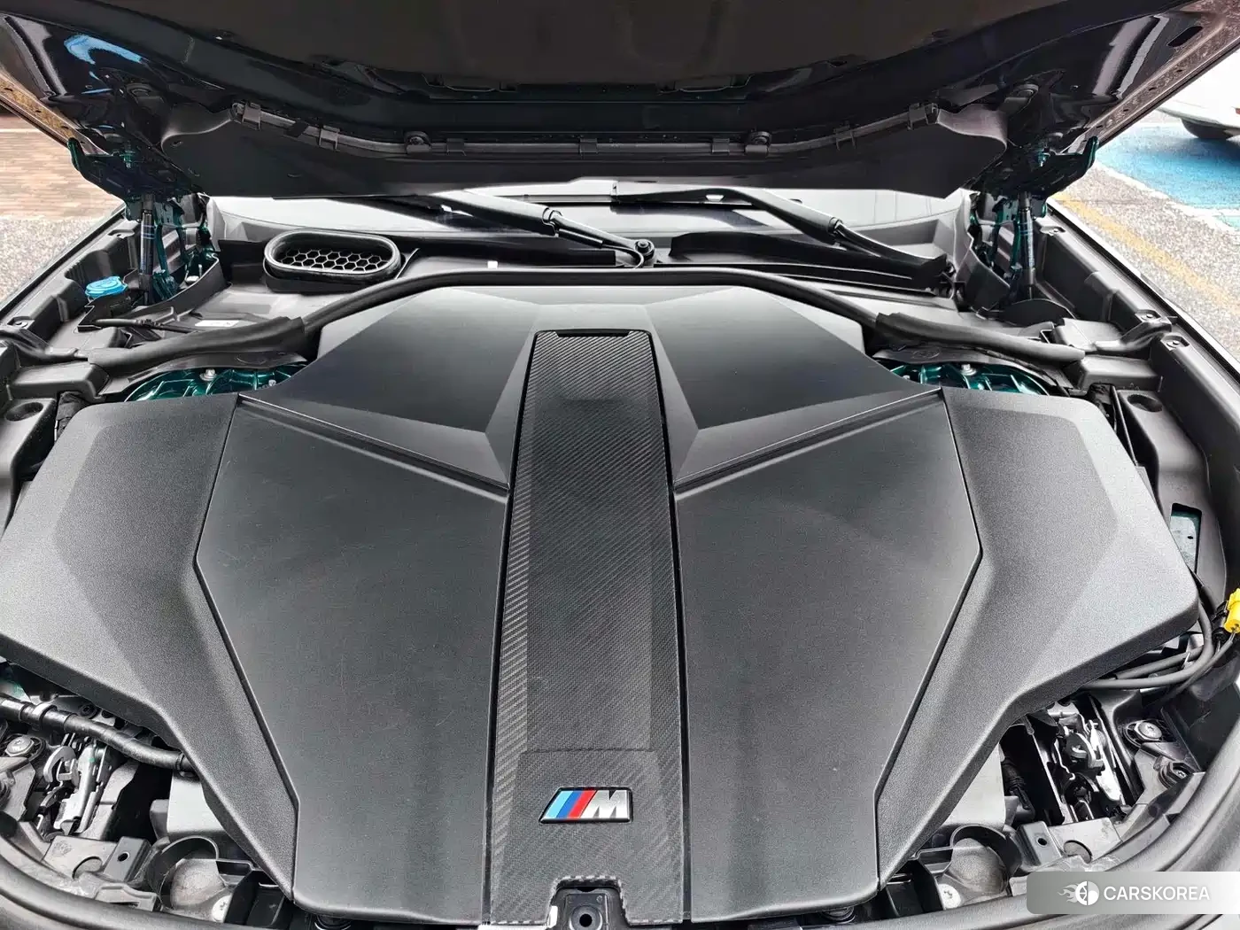 BMW i7 M70L id 4547324 из Китая 10