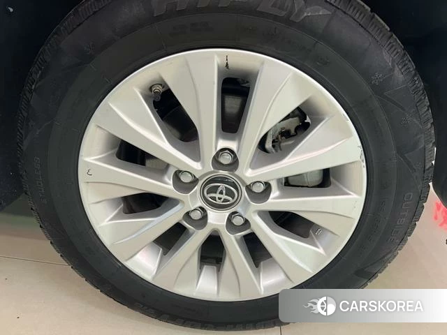 Toyota Corolla id 4259037 из Китая 10