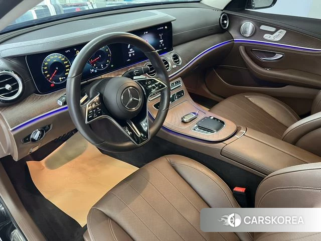 Mercedes-Benz E-class id 4275194 из Китая 10