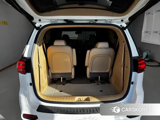 Kia The New Carnival id 3520463 из Кореи 10