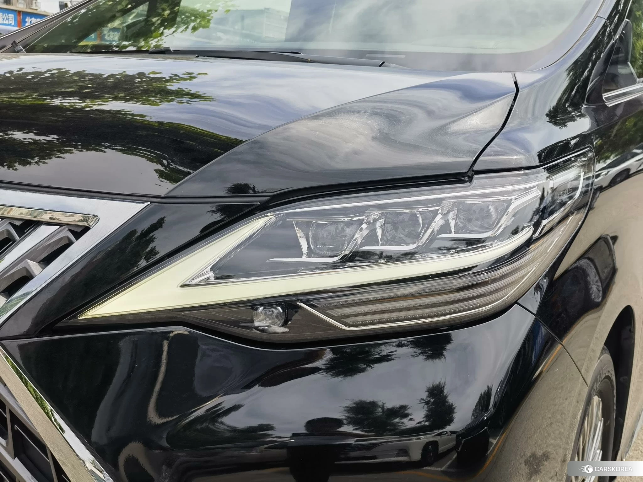 Lexus LM id 4510447 из Китая 10