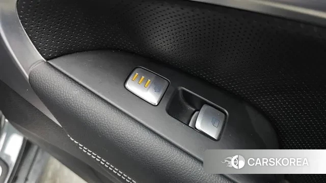 Genesis G70 id 3434350 из Кореи 10