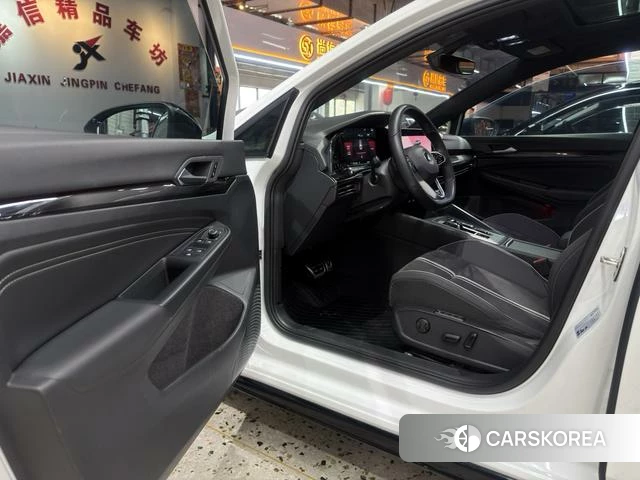 Volkswagen Golf id 4263086 из Китая 10