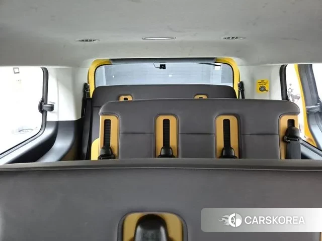 Hyundai Staria id 2423419 из Кореи 10