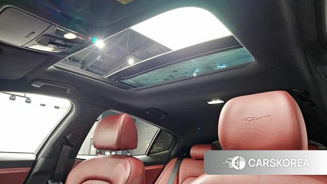 Kia Stinger id 3917353 из Кореи 10