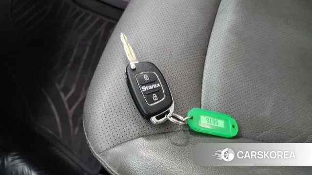 Hyundai The New Grand Starex id 3239039 из Кореи 10